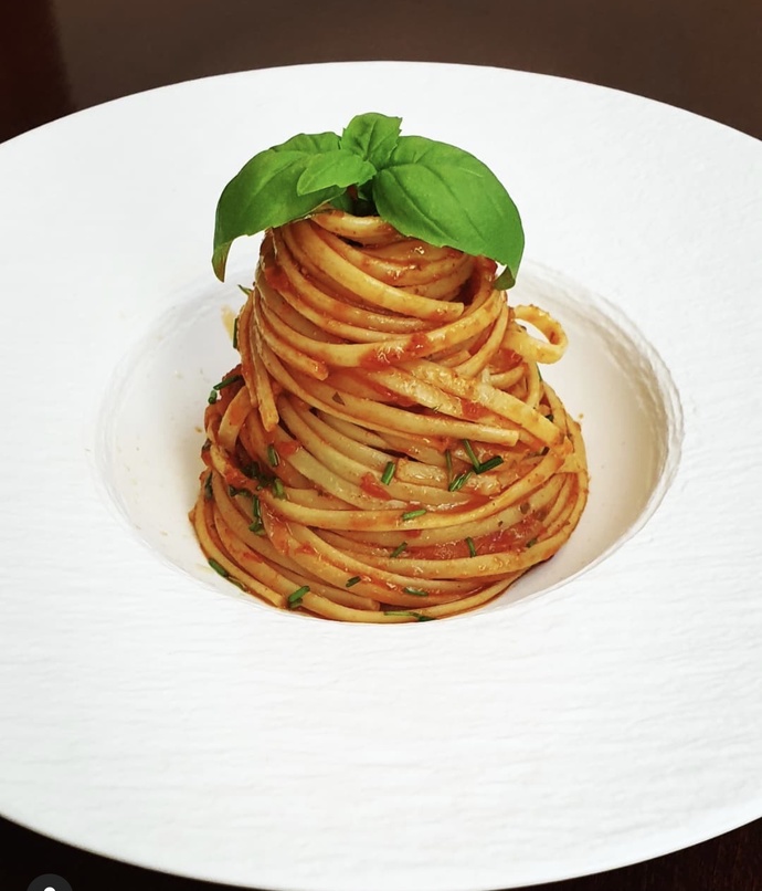 İlk buluşmada spagetti yenir mi?
