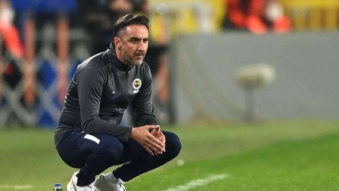 Bu hocayla olur mu sizce?