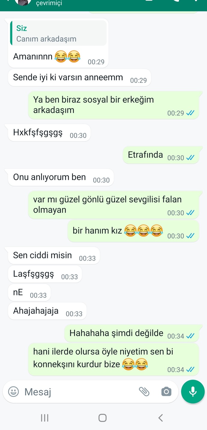 Kızlar, Arkadaşça gören kıza ne yapılır 😂?