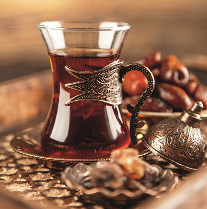 Sabahları seni çay mı, kahve mi kendine getirir?