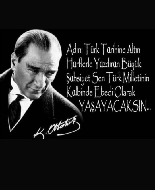 İzinden yürümeye devam ediyoruz! 🇹🇷 #Seninyolunda etiketiyle Atatürk’e söylemek istediklerin neler?