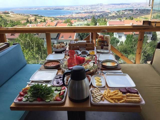 Yemek yemek sizi mutlu ediyor mu?
