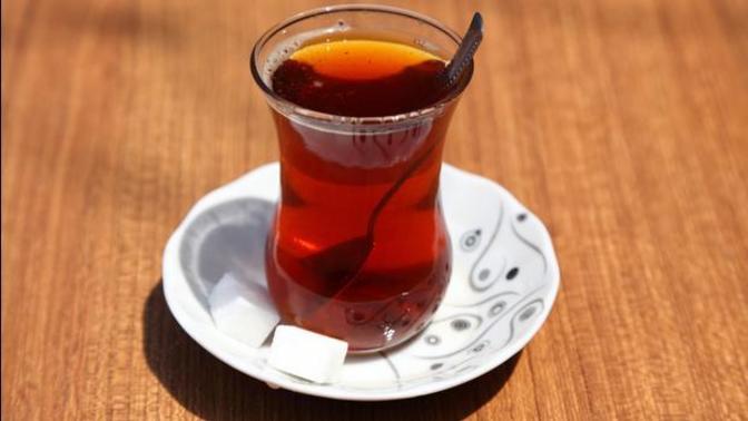 İngiliz firma çay içerek para kazanacak çalışan arıyor! Siz olsanız bu işi kabul eder misiniz?