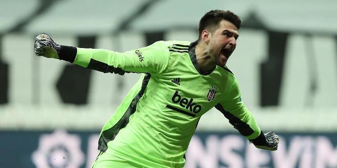 Ersin Destanoğlu Milli Takımda! Sizce Milli Takımın kalesini kim korumalı?