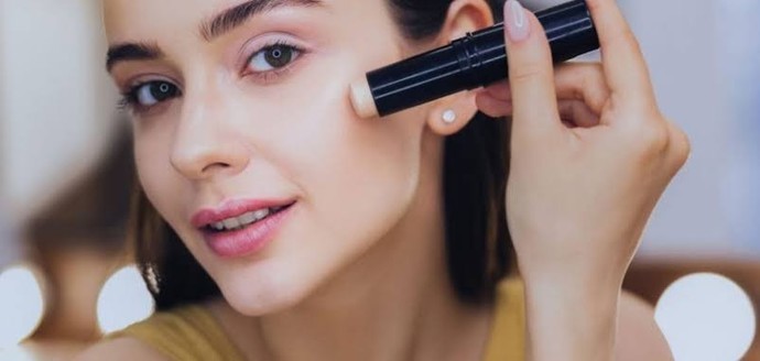 Yüzünüze uygun doğru makyaj yapmayı biliyor musunuz?
