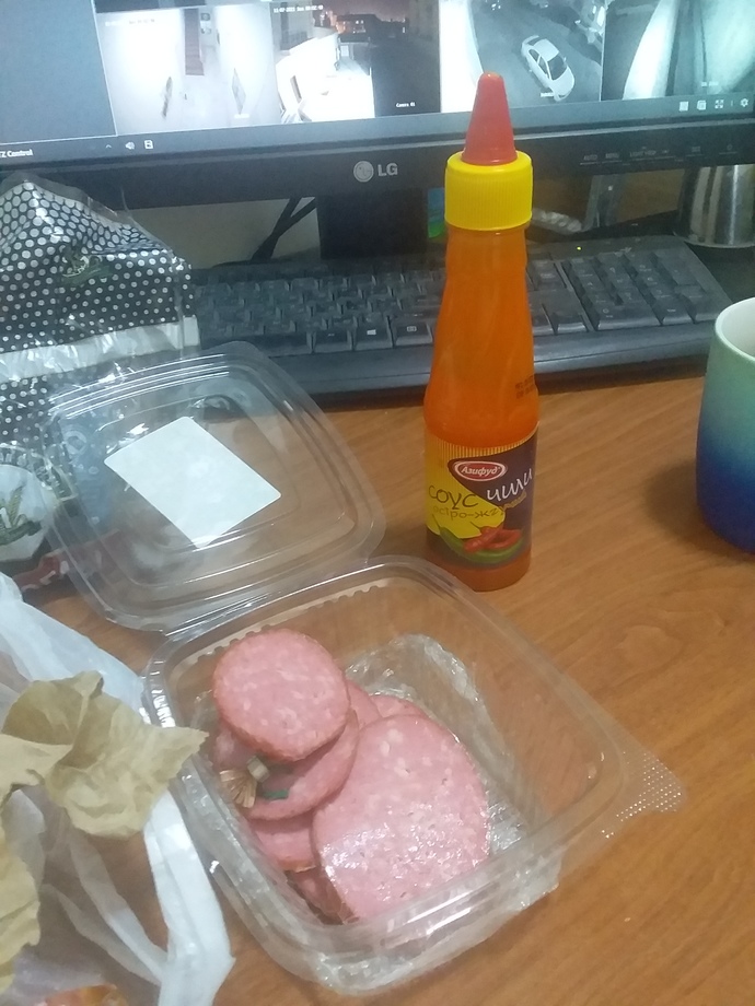 Salamla acili sos yermisiniz?