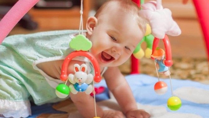 5-6 aylık bebekler için öğretici oyunlar nelerdir?