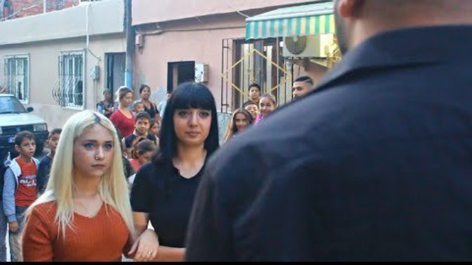 "Bitiyorum her gülüşünde" şarkısı sizde de bağımlılık yaptı mı?