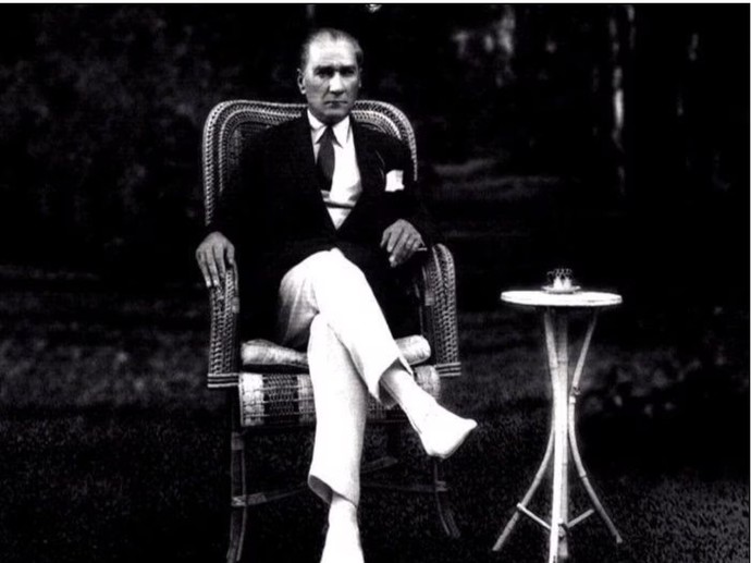 Yarın 10 Kasım ne düşünüyorsunuz?