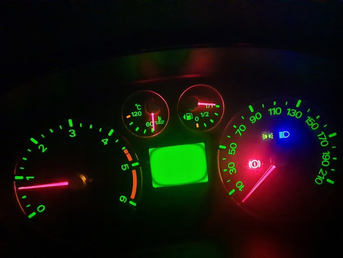 Ford Fiesta dijital ekranı değiştirmek mümkün müdür?
