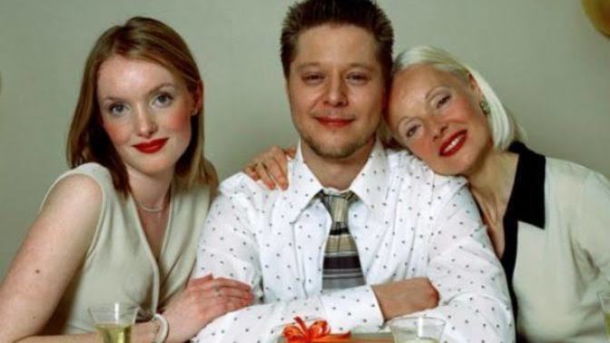 Ailen yabancı biriyle evlenmene izin verir mi?