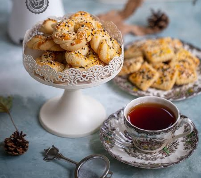 Çay keyfinin yanında tuzlu kurabiye mi, tatlı kurabiye mi tercih edersin?