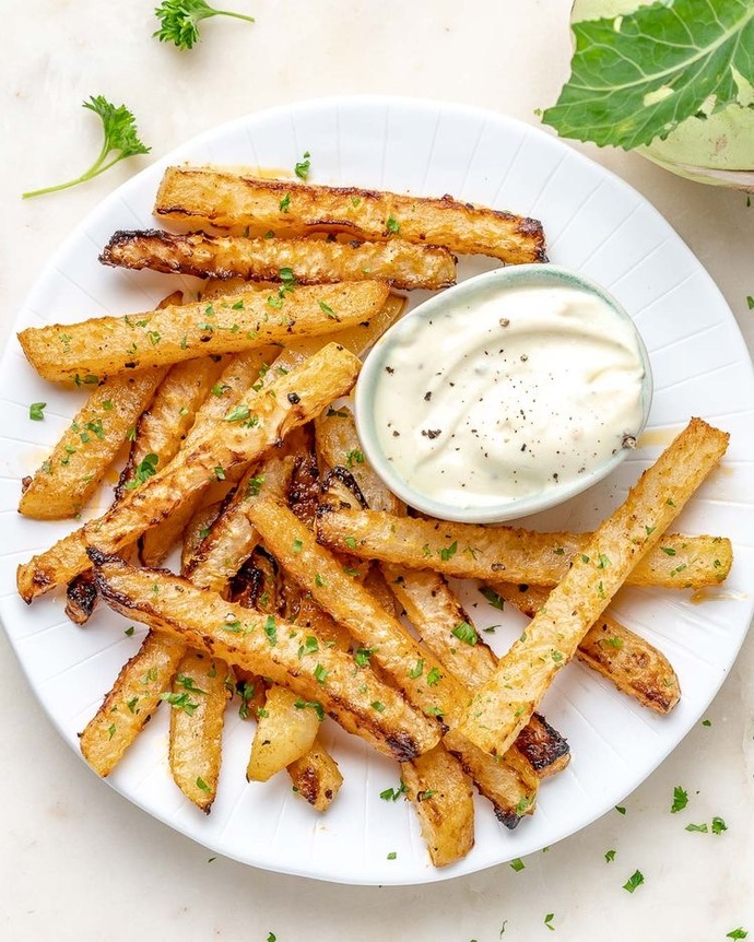 Patates kızartmasının olmazsa olmazı ketçap mı, mayonez mi?
