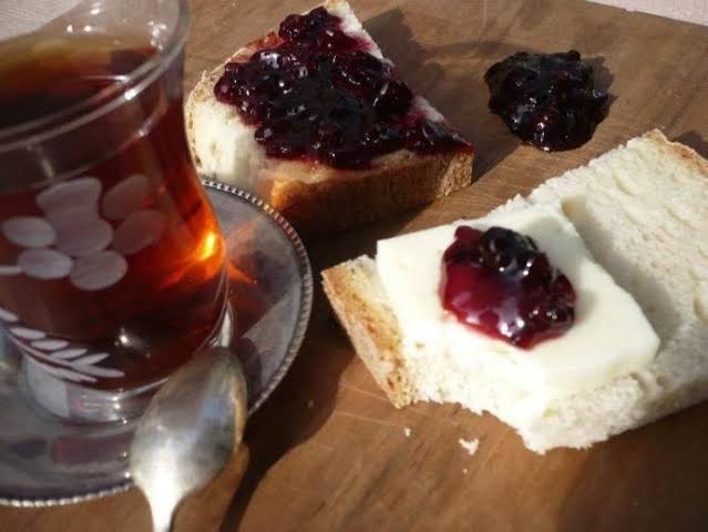 Bal kaymak mı? Reçel kaymak mı?