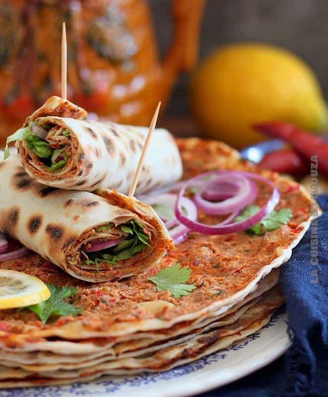 Lahmacunun yanına ne iyi gider?