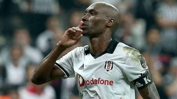 Atiba Hutchinson jübile yapıyor! Jübile maçına kimlerin katılmasını istersiniz?
