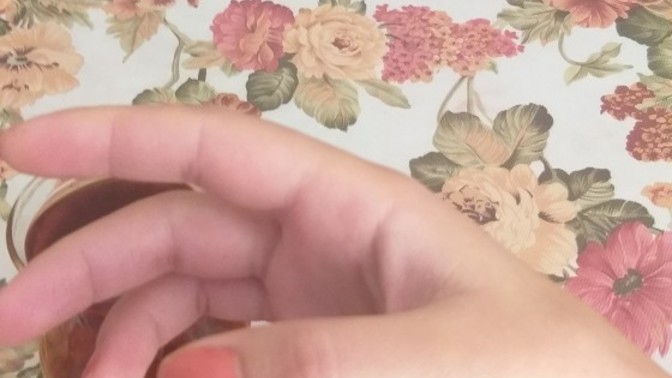Parmak seğirmesi diye bir şey var mı?