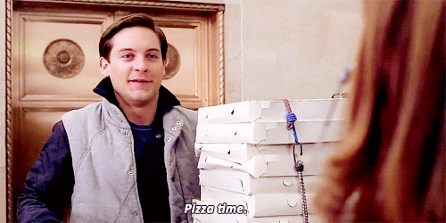 Pizza kalın kenarlı mı olmalı ince kenarlı mı?
