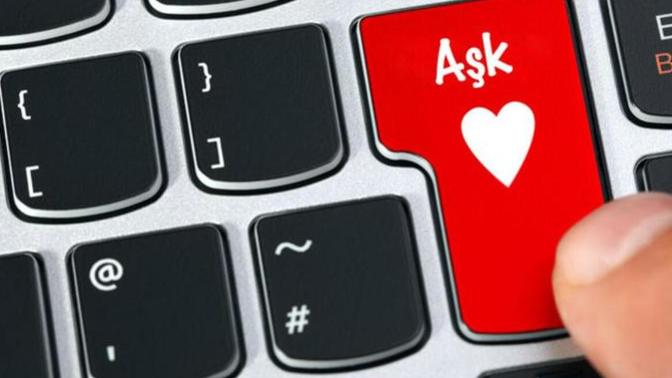 Hiç istediğiniz aşkı internette bulduğunuzu hissettiniz mi?