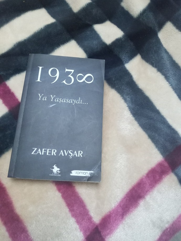 Buyrun düzgün bir soru en son hangi kitabı okudunuz okuduğunuz kitabın ismi neydi?
