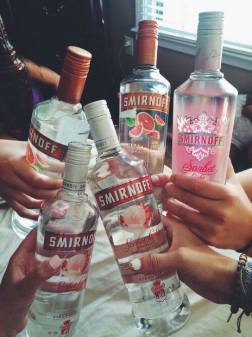 Ehmmm :) :)🍷🥂🌺