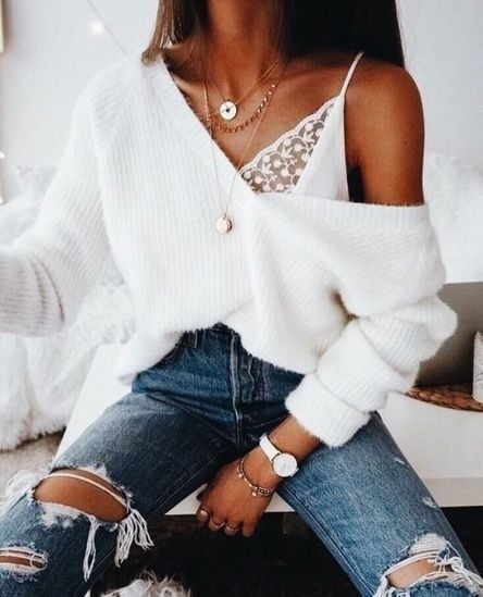 Bralet ceket kombini yapmak istiyorum fakat cesaret edemiyorum. Sizce çok iddialı bir parça mı yoksa günlük giyilir mi?