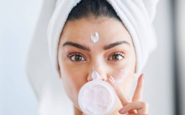 Kırışıklık karşıtı serum kullananlar en iyisi hangisi?