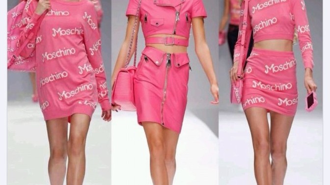 Pembe giyinen kadın lolita mıdır?