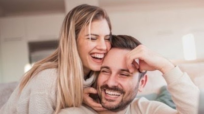 Evlenmeden önce birlikte yaşamak konusunda ne düşünüyorsun?