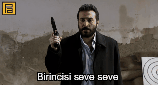 Kurtlar Vadisinin hangi yan karakteri diğerlerine göre en iyisi? Seçtiğiniz karakterin bir repliğini yazar mısınız?