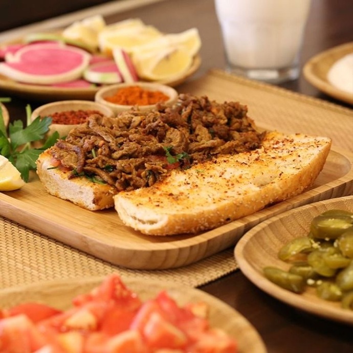 Tantuni mi Kebap mı? Hangisi favoriniz?