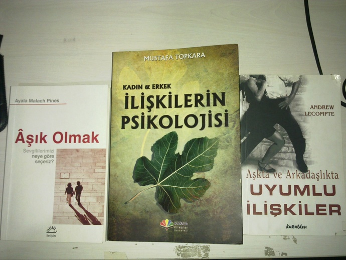 Okuduğunuz ilk kitap hangisiydi ve kaç yaşında okudunuz?