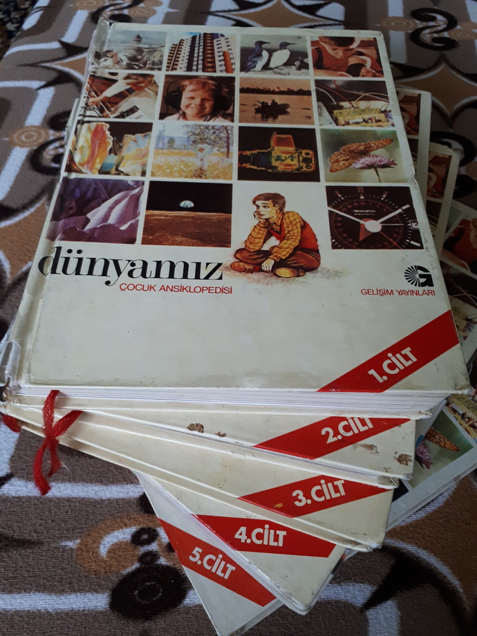 Okuduğunuz ilk kitap hangisiydi ve kaç yaşında okudunuz?