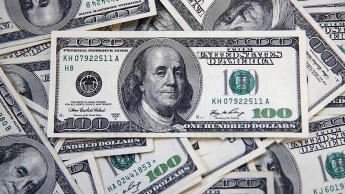 Dolar 12 TLyi aşarak yeni bir rekor kırdı. Neler oluyor böyle?