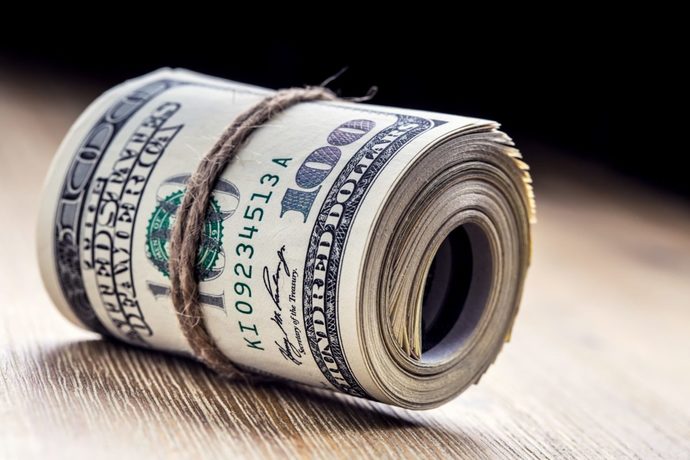 Bugün 1 Dolar, 13,33 TLyi gördü, sene sonu beklentiniz hangi yönde?