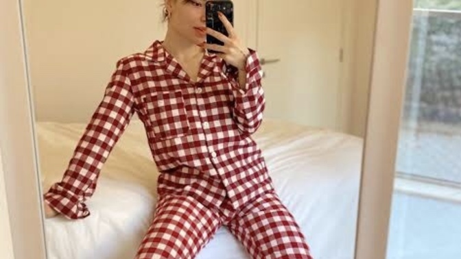 Erkekler, sevgilinizin yanınızda pijama giymesi hoşunuza gider mi?