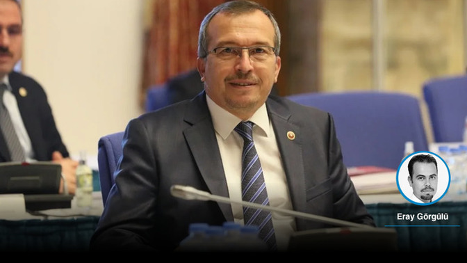 Uğur Aydemir: "Gerekirse aylarca soğan ekmek yeriz, kimseye taviz vermeyiz" dedi! Ne söylemek istersin?