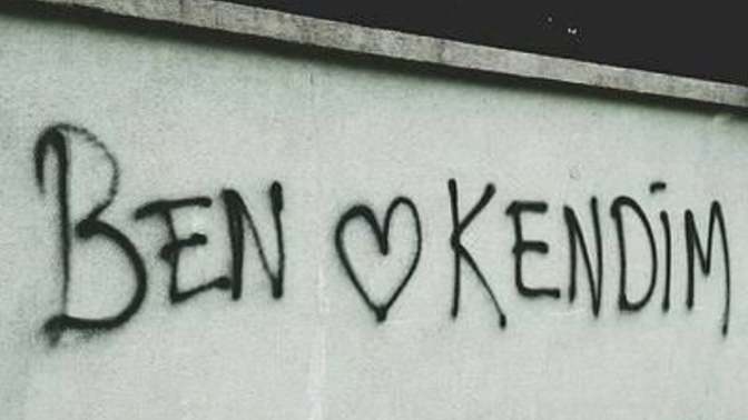 Kendini çok seven bir insan dışardakilerin de sevgisine ihtiyaç duyar mı?