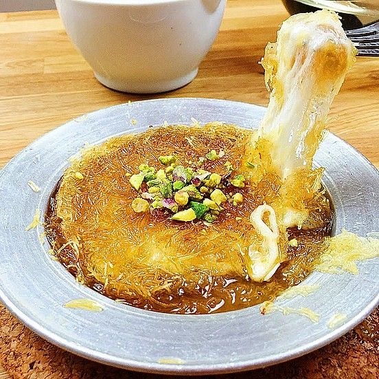Şu an künefe mi yoksa fıstıklı baklava mı olsa hayır demezsin?