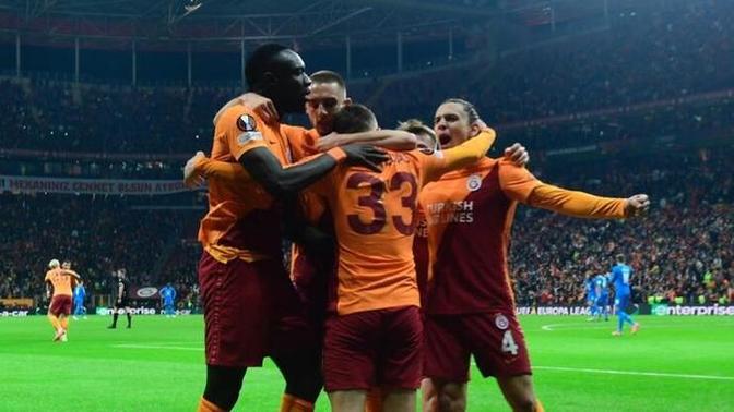 Galatasaray 4 - Marsilya 2... Ve aslan müthiş bir galibiyetle gruptan çıkmayı garantiledi! Maçı nasıl buldunuz?