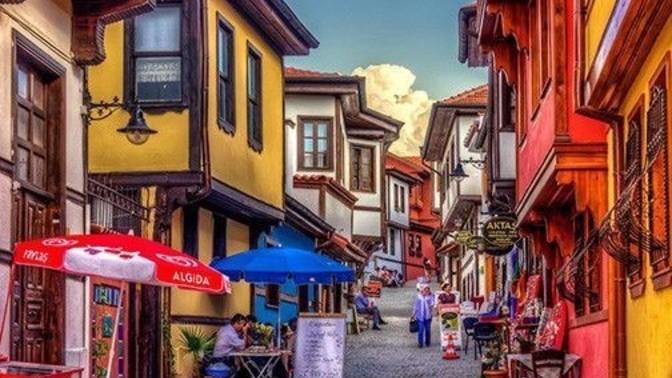 Yaşadığın, yerden nasıl bir hediye verirsin?