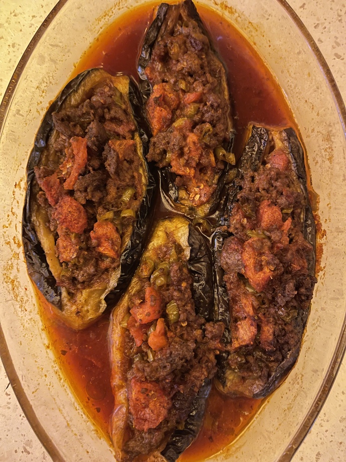 1 ay yemek yapmam artık 🤠 üstlerine biber dizip göz mü boyasam