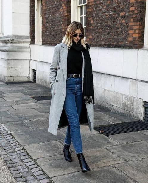 Mom jeans altına kısa çizme-boz önerisi?