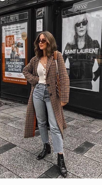 Mom jeans altına kısa çizme-boz önerisi?