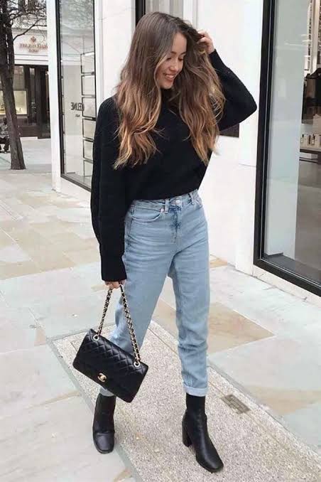 Mom jeans altına kısa çizme-boz önerisi?