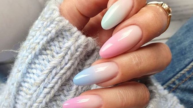 Kadınlara uzun tırnak mı kısa tırnak mı yakışıyor💅?