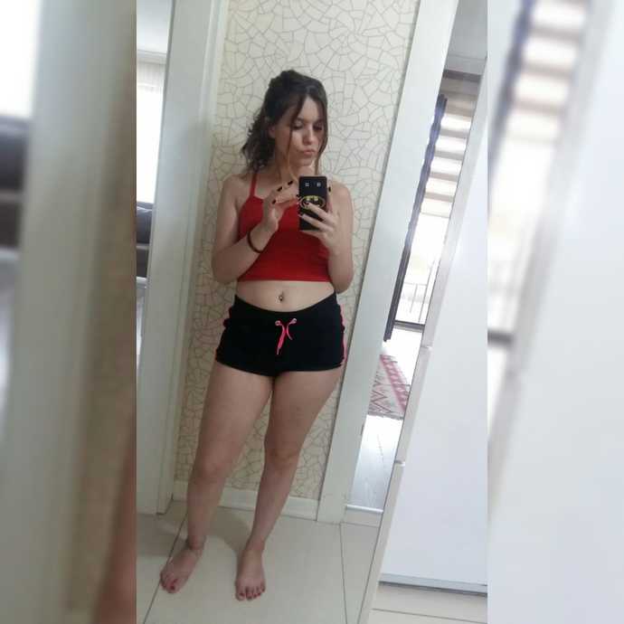Fiziğiniz güzel midir, fotoğraflarda güzel çıkmayan biri nasıl güzel pozlar verebilir?