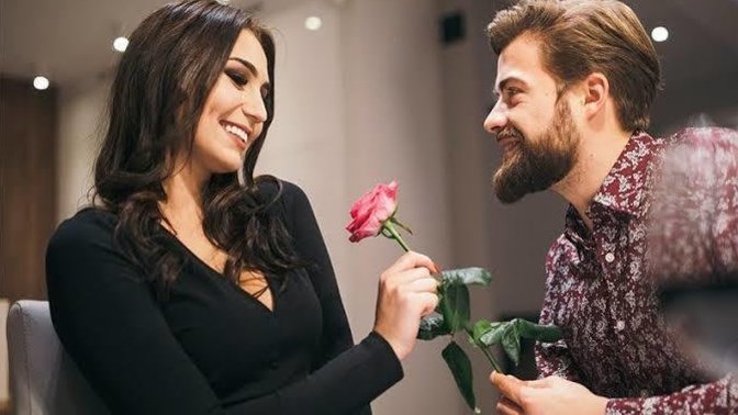 Flörtünüz ilk buluşmada ne yaparsa ikinci buluşma asla olmaz?