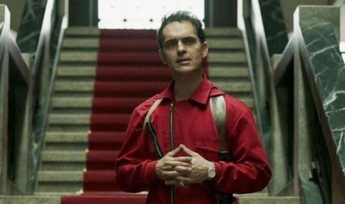 La Casa De Papeldeki Berlinin dizisi çıkıyor! Siz hangi dizi/film karakterinin dizisi çıksa mutlaka izlersiniz?