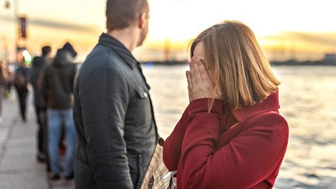 Kocam ilişki yaşarken bana çok kötü davranıyor, ne yapmalıyım?